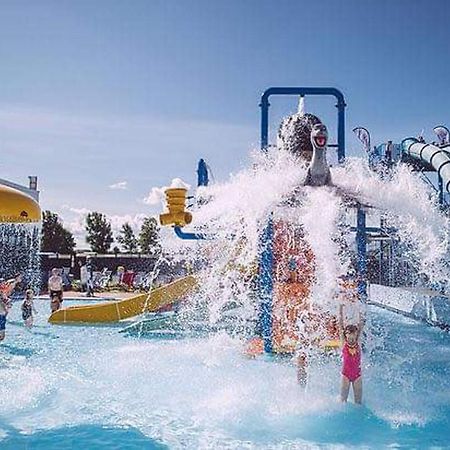 95 Holiday Resort Unity 3 Bed Passes Included Брін Екстер'єр фото